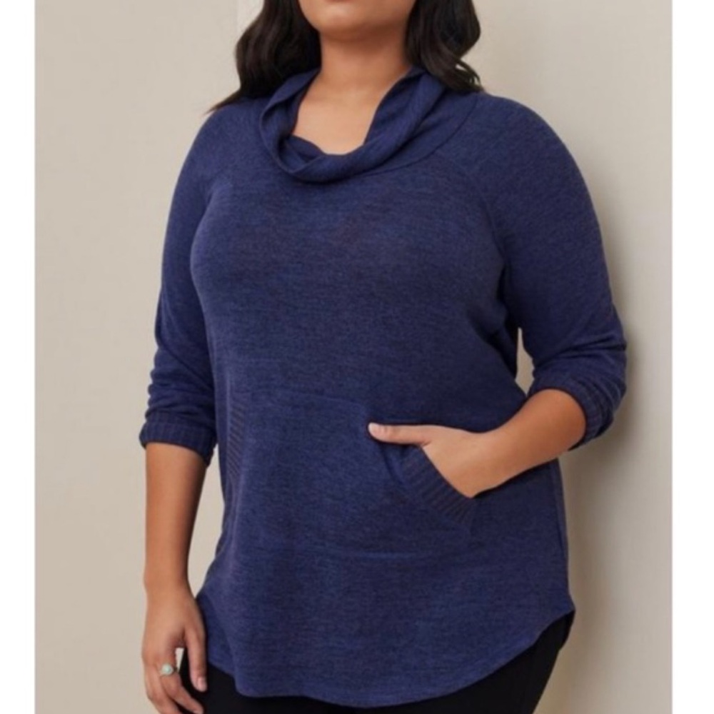 Torrid Cowl Neck Plush Tunic Top Size 4X